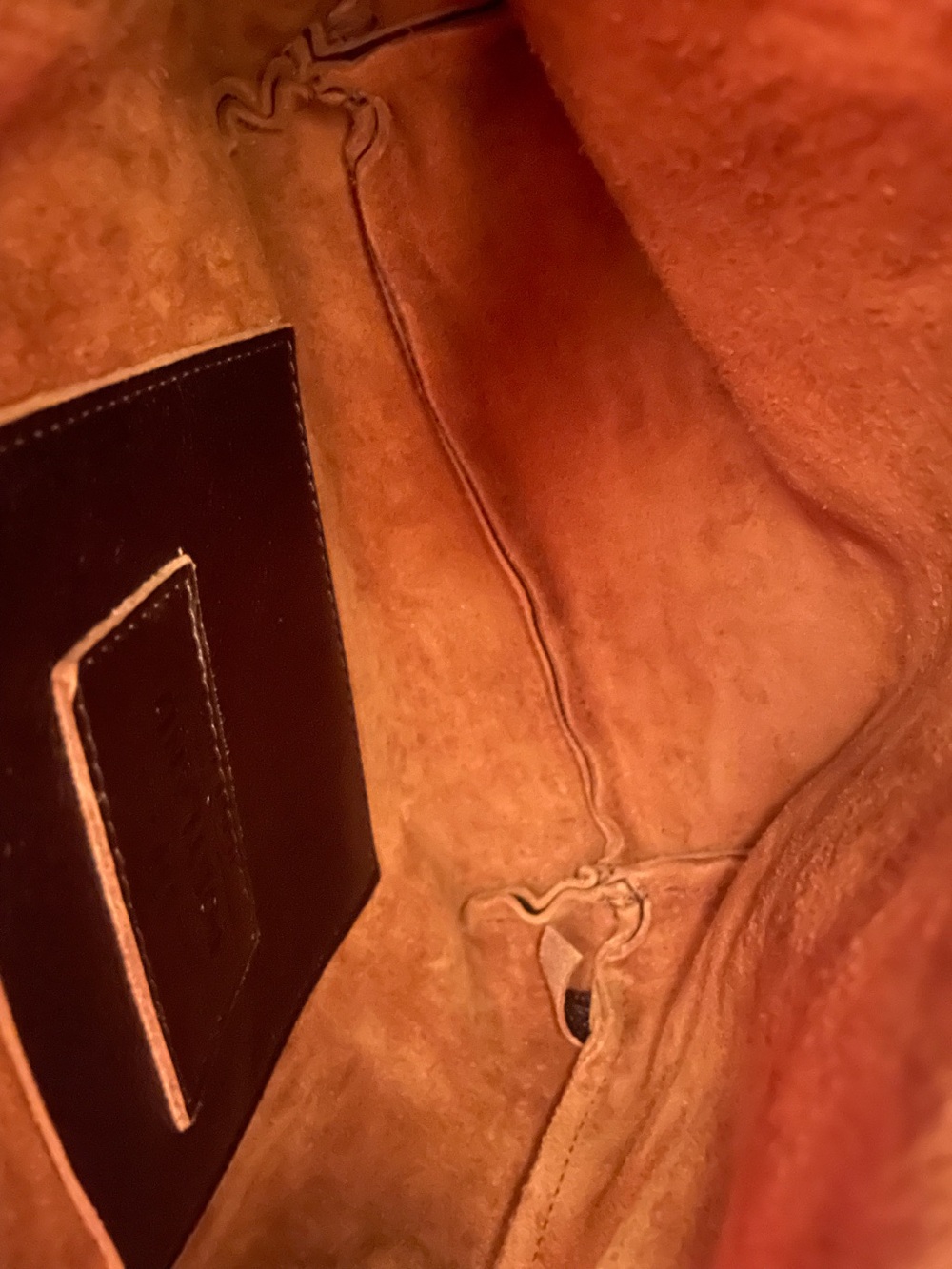 Portland Leather brown Pebble-Grain Shoulder Bag with Tan Interior - Picture 3 of 3